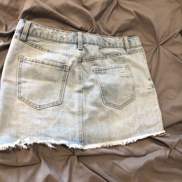 Refuge Jean skirt - Picture 2 of 2